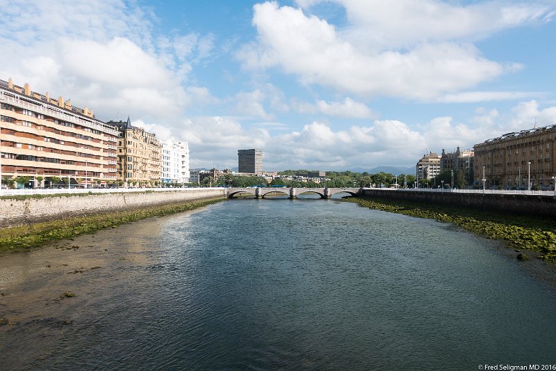 20160601_184327 RX100M3.jpg - Urumea River looking toward Maria Cristina Bridge in distance.